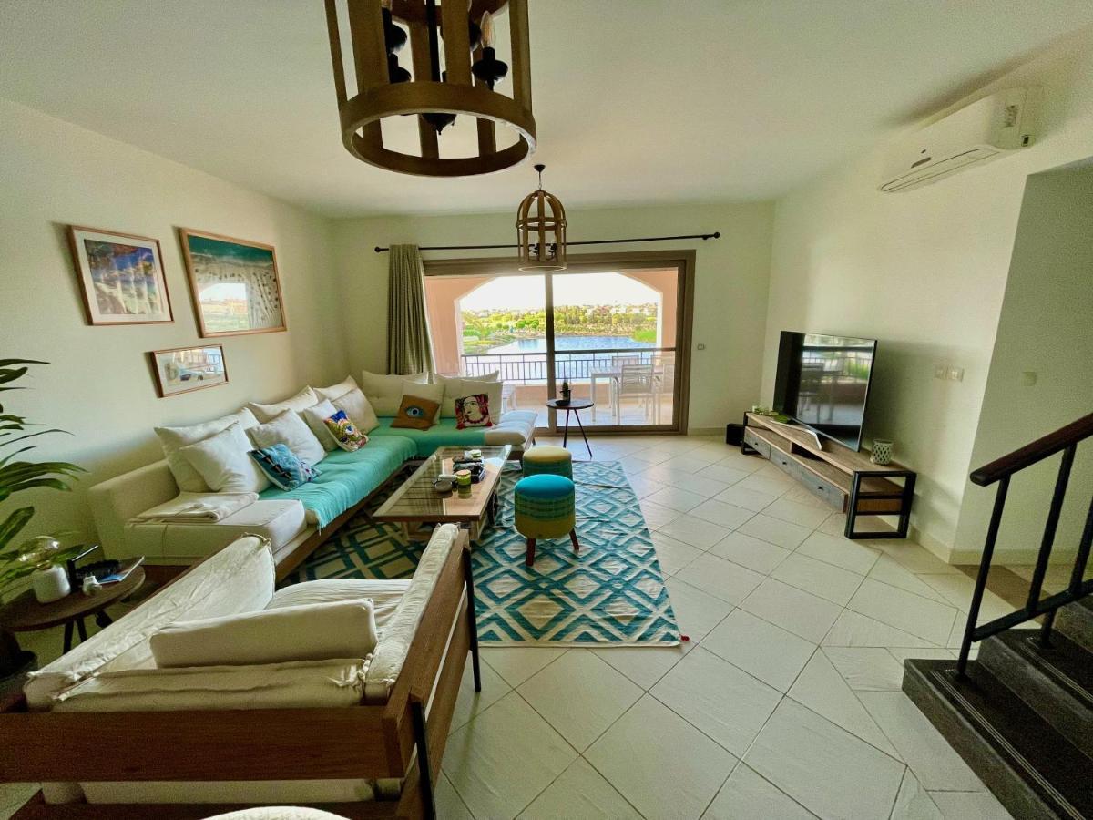 The Penthouse In Marassi Apartment *